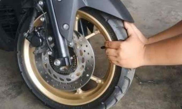 Kapan Ban Motor Harus Diganti