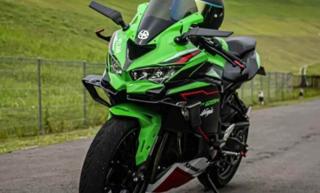 Apakah Membeli Kawasaki Ninja ZX-25R masih layak?